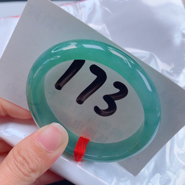 翡翠手镯（贵妃镯）未镶嵌强推