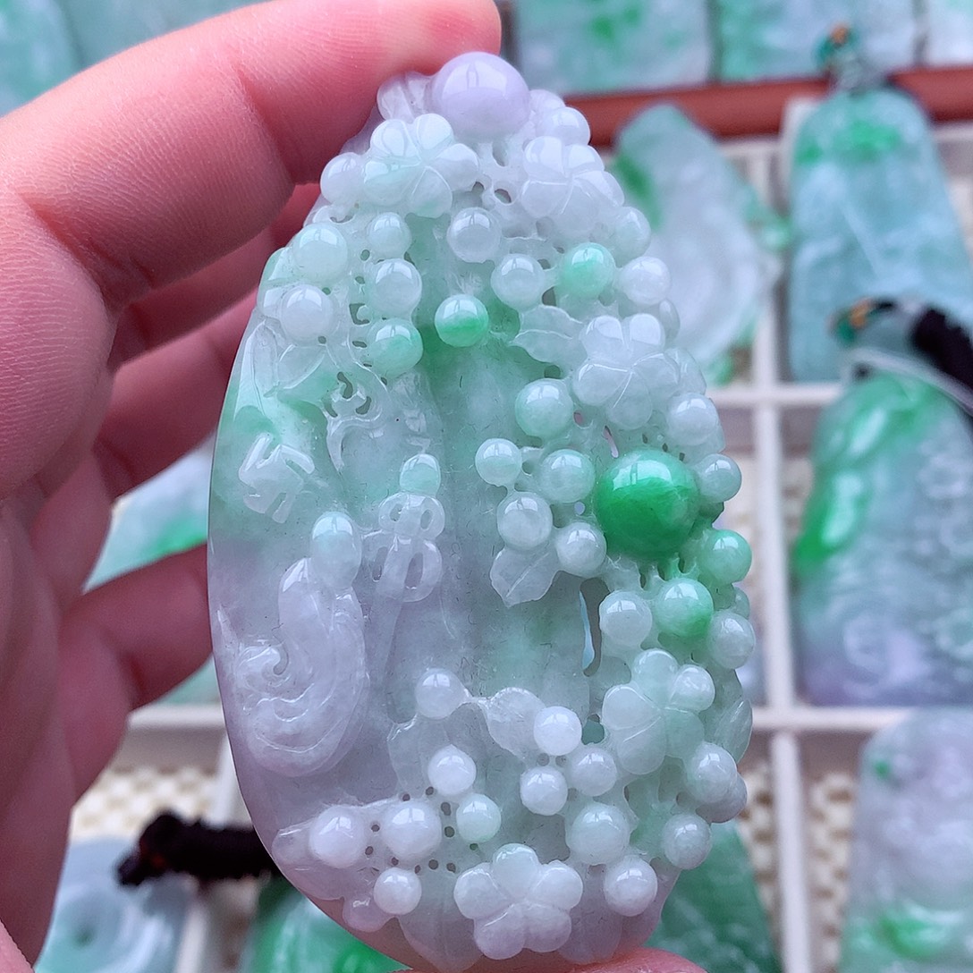 翡翠未镶嵌吊坠(不含链)