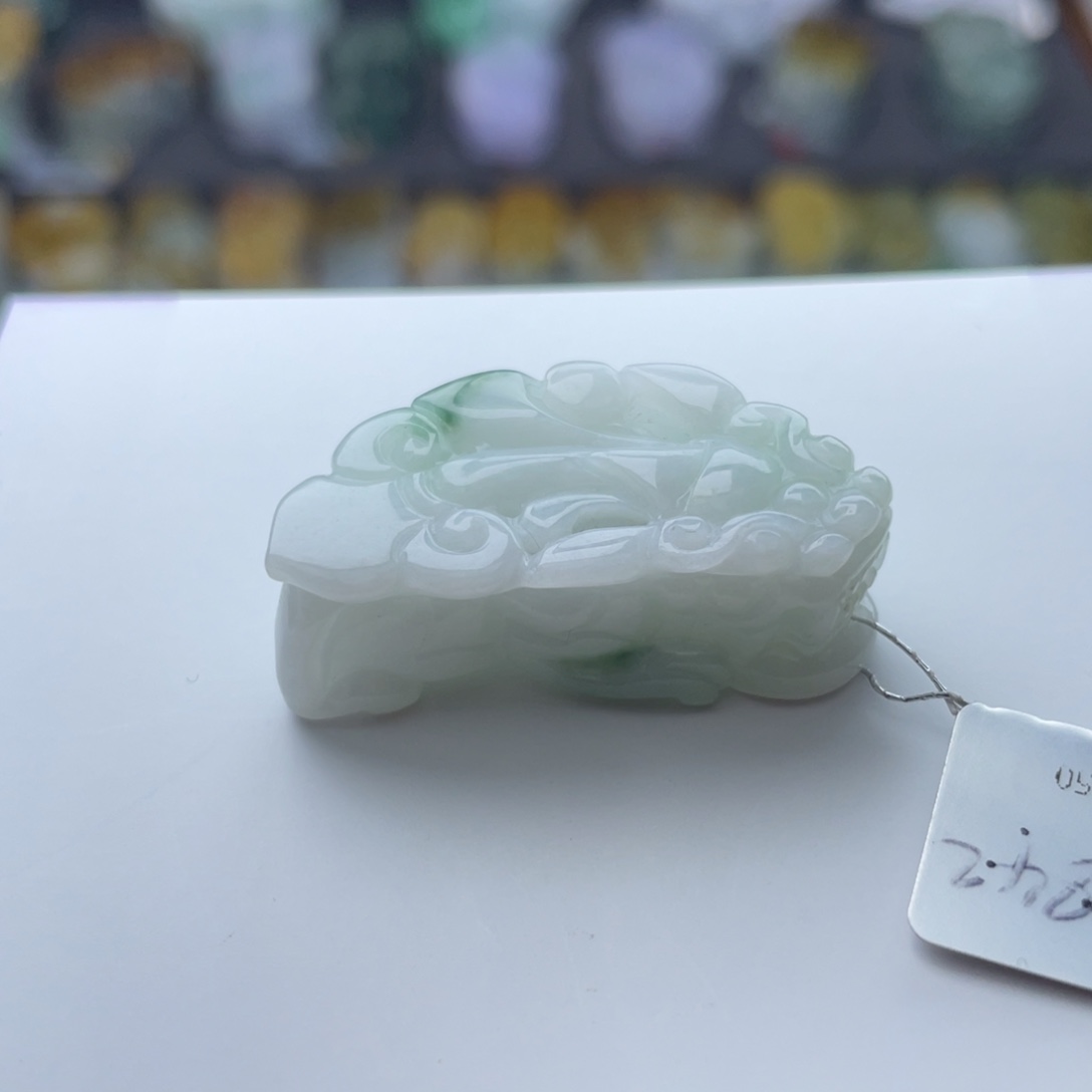 翡翠颈饰未镶嵌貔貅