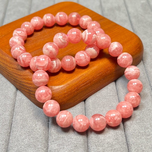 【伟伟鉴定】天然红纹石 圆珠手串 10mm多样性发货发一件