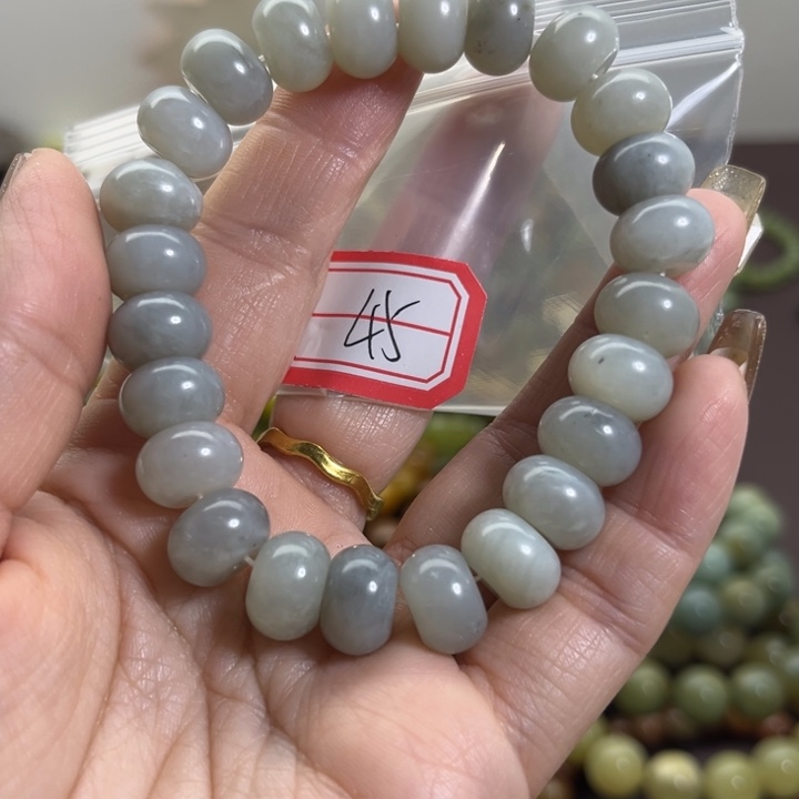 蛇纹石玉未镶嵌手链