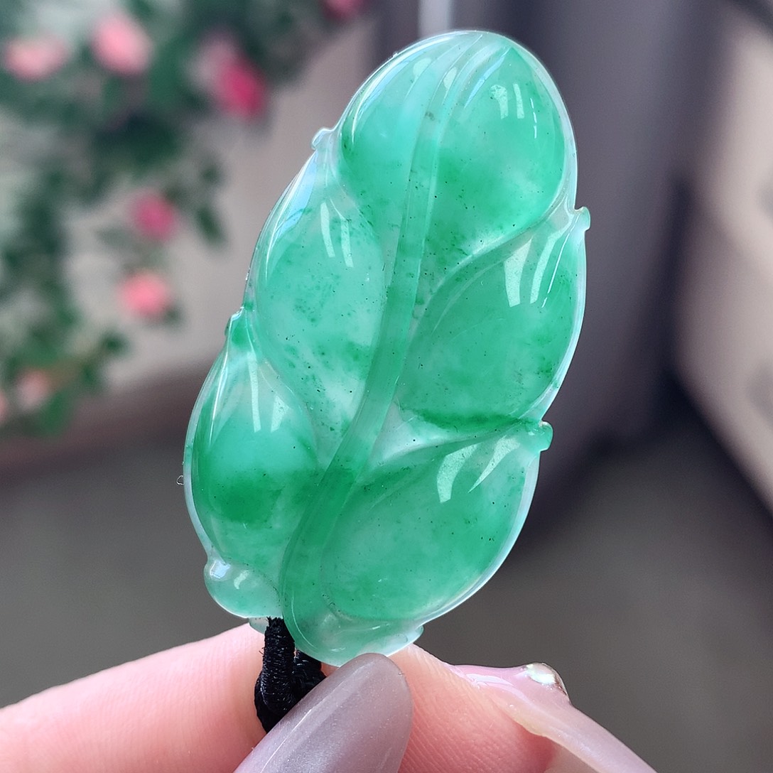 石英质玉颈饰未镶嵌