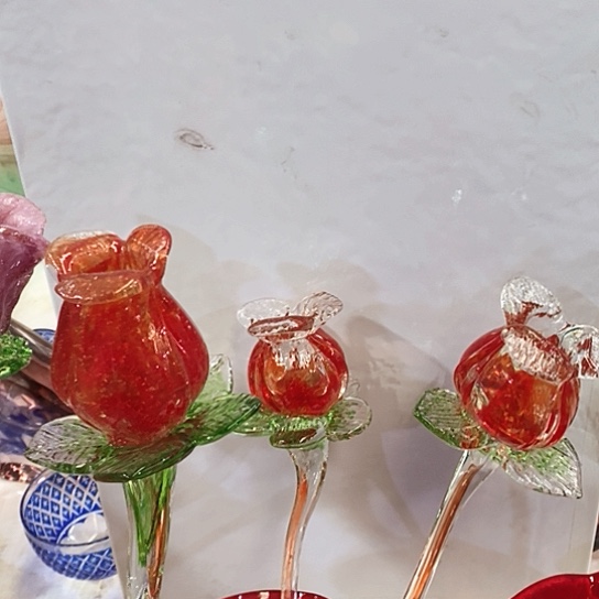 琉璃花瓶高45厘米宽6厘米