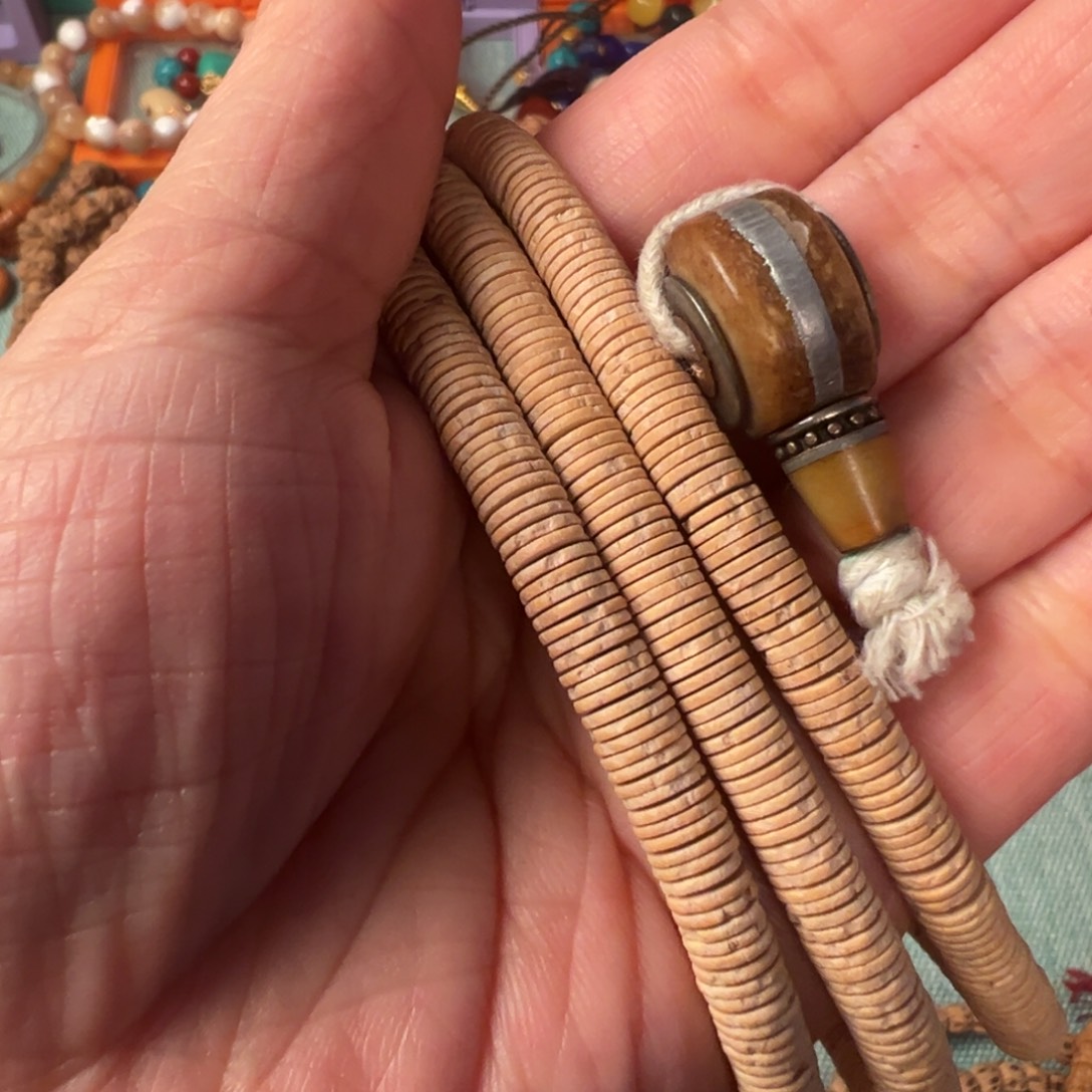 雨***u柏香籽/百香籽吊坠