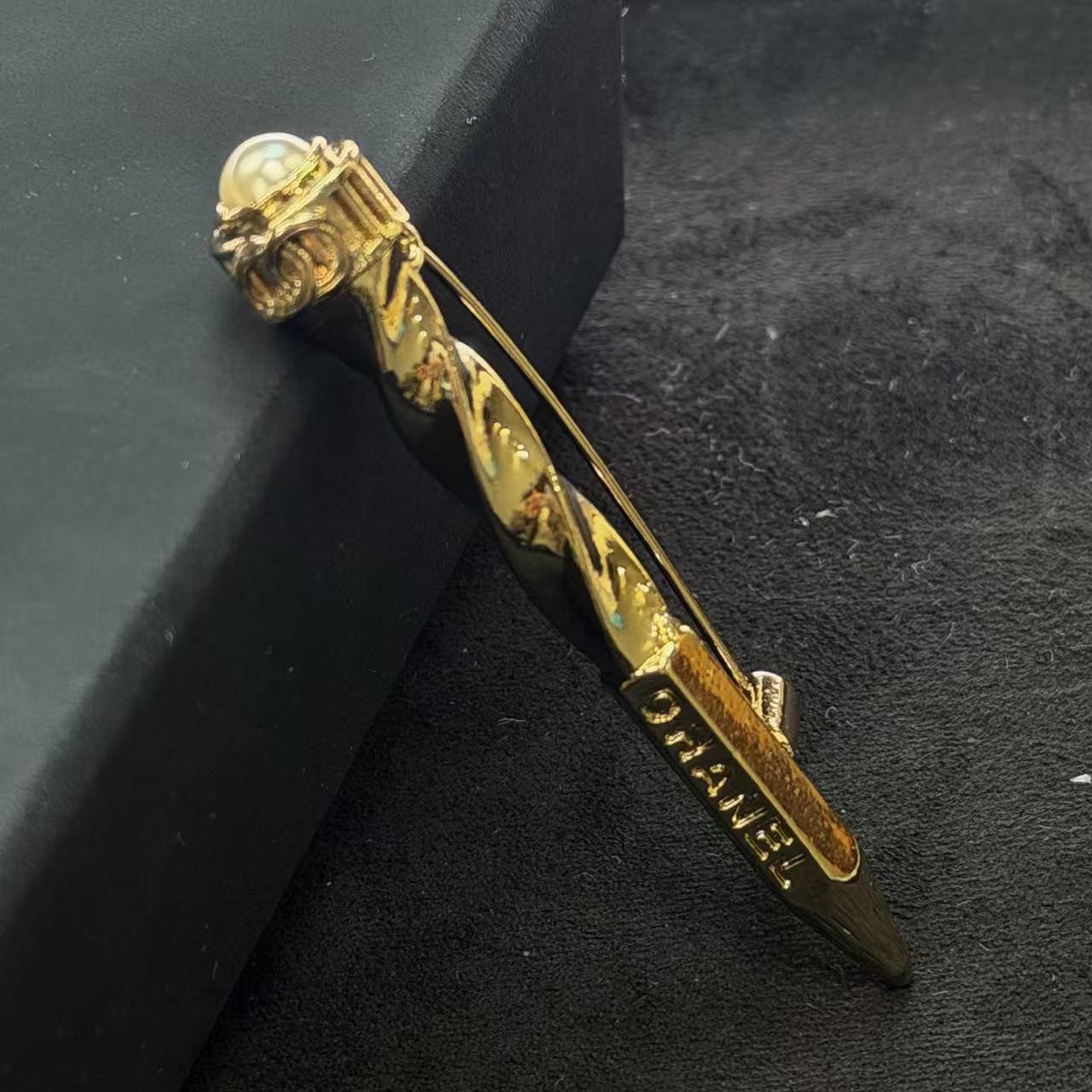 铜合金仿珍珠胸针 25S C 铅笔 胸针 KK202