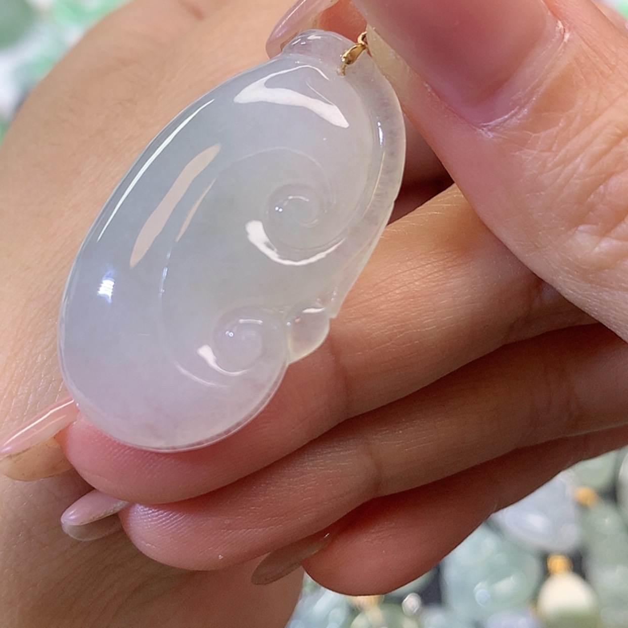 【闪购商品】翡翠吊坠(赠链)18K金镶嵌