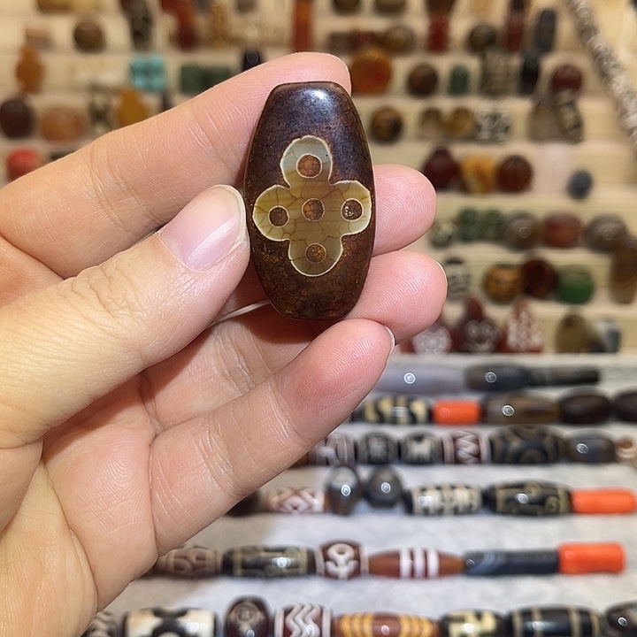 未镶嵌颈饰玛瑙/玉髓