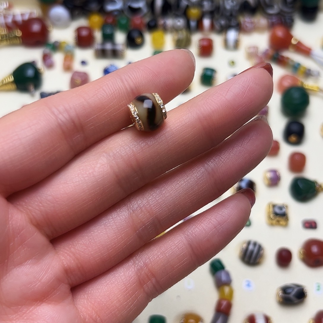 玛瑙/玉髓未镶嵌卡10