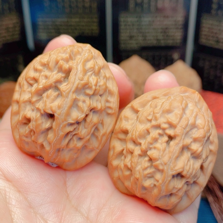 文玩核桃吊坠35高端小众红莲