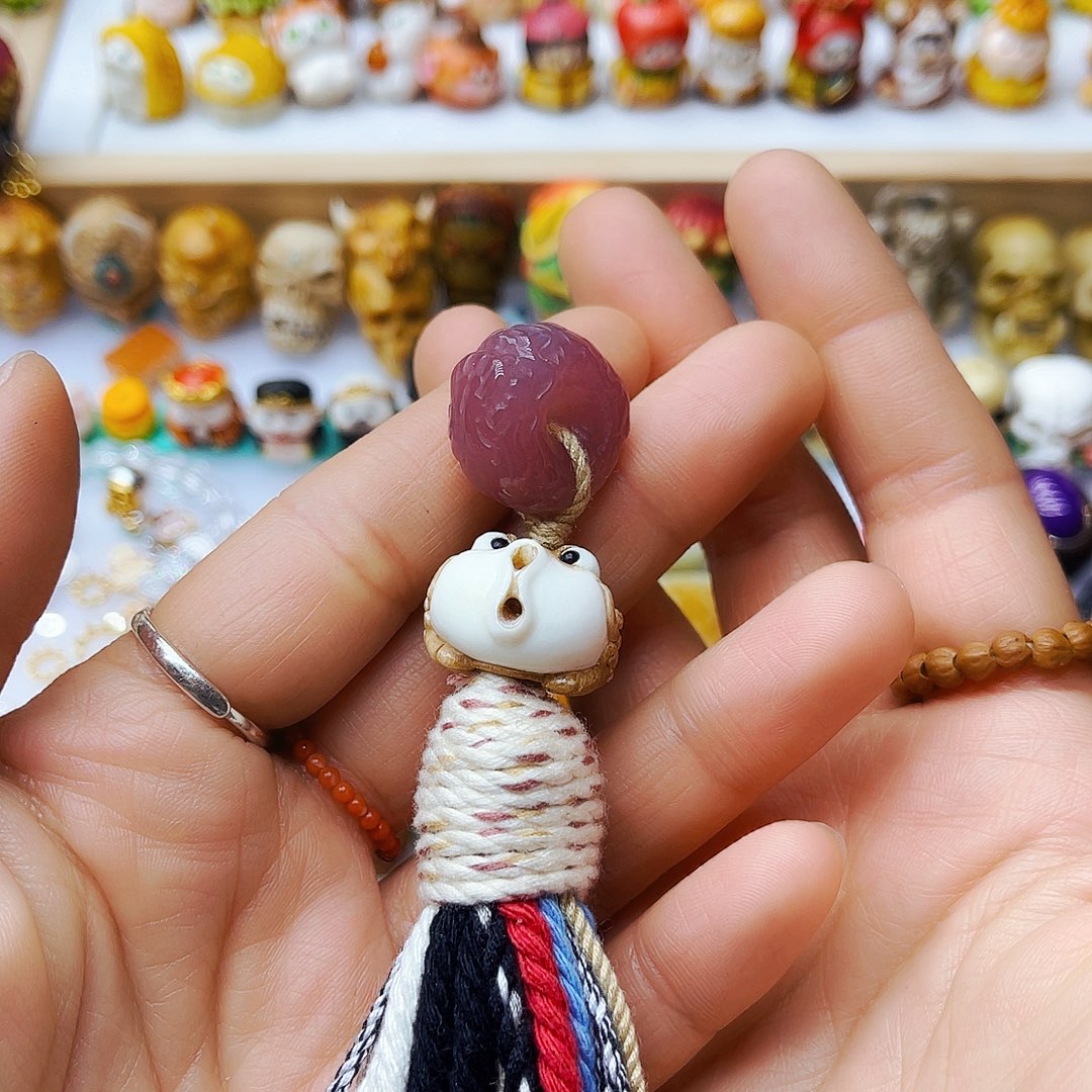 香榧木手工雕刻配饰