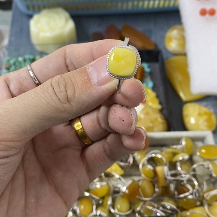 蜜蜡裸石银S925镶嵌戒指