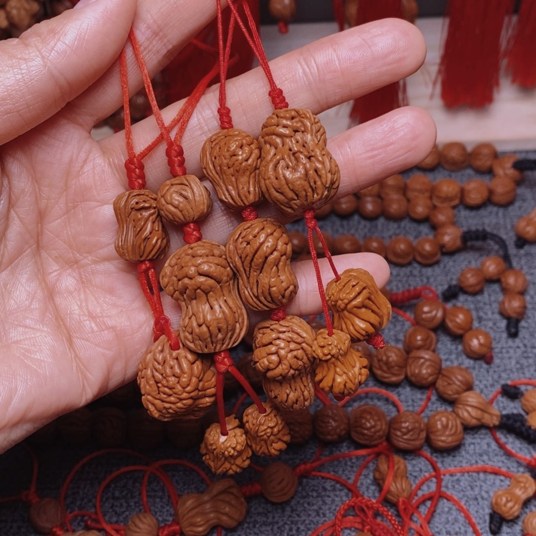 吊坠桃核桃枭挂件1