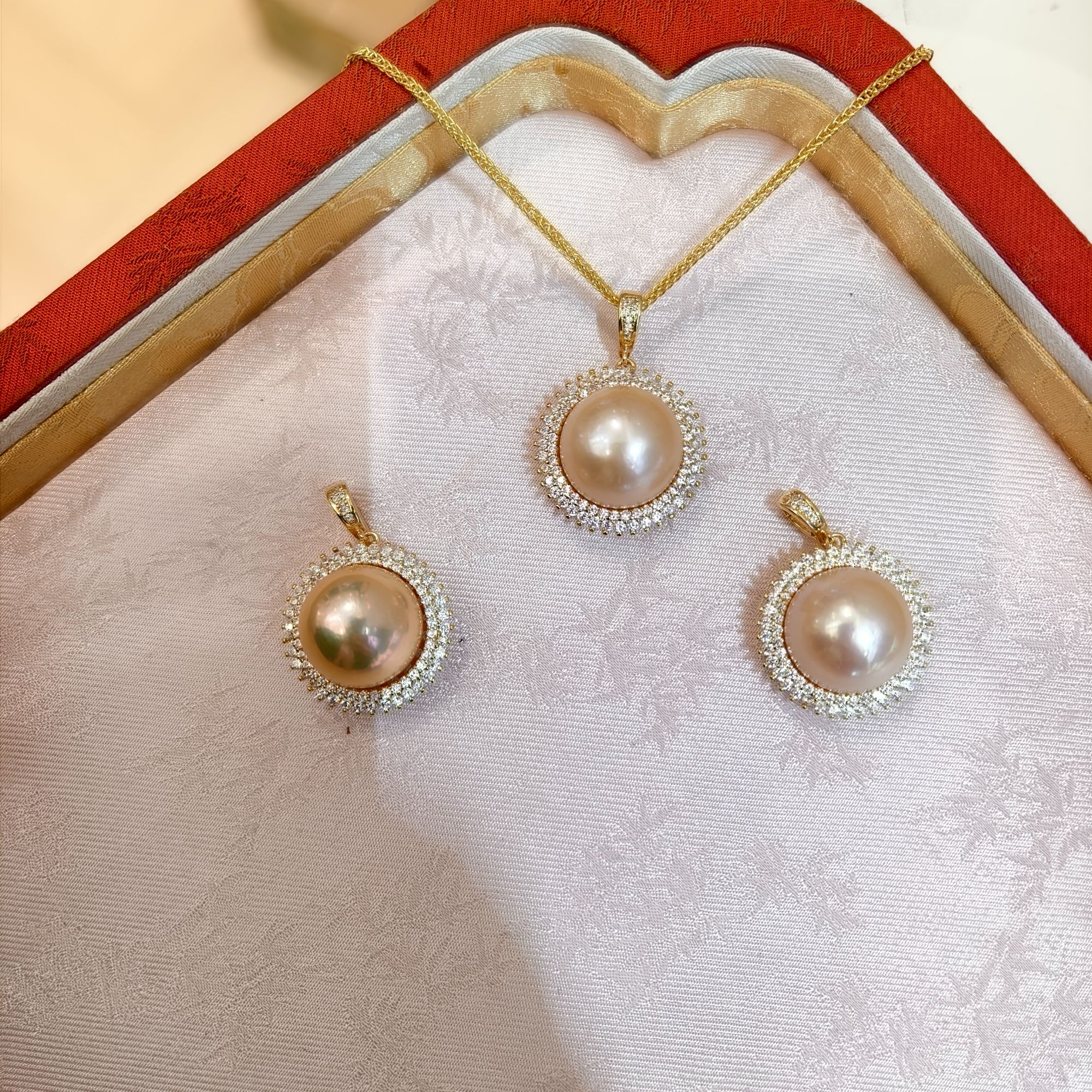 【钱元元专享】【奶油金】太阳花 淡水珍珠吊坠15-16mm[多样性发一]