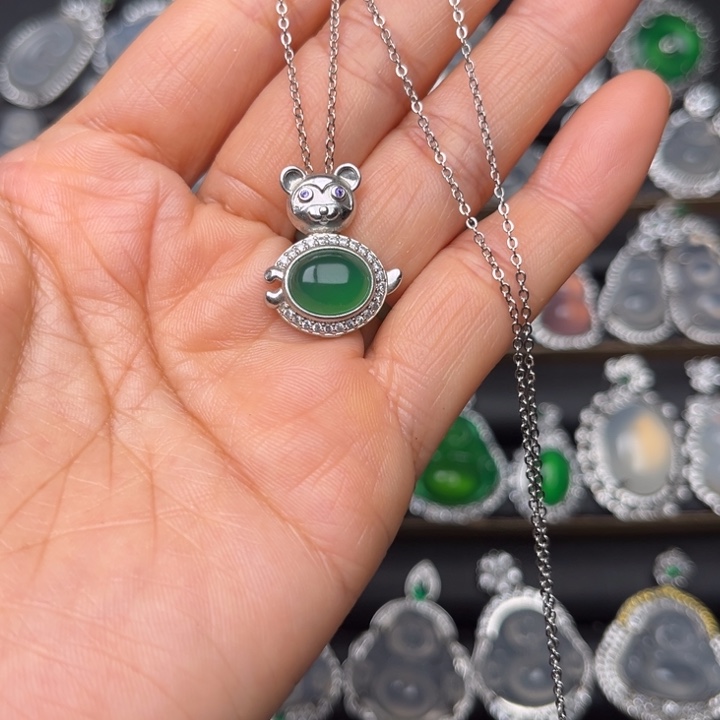 玛瑙/玉髓颈饰合金