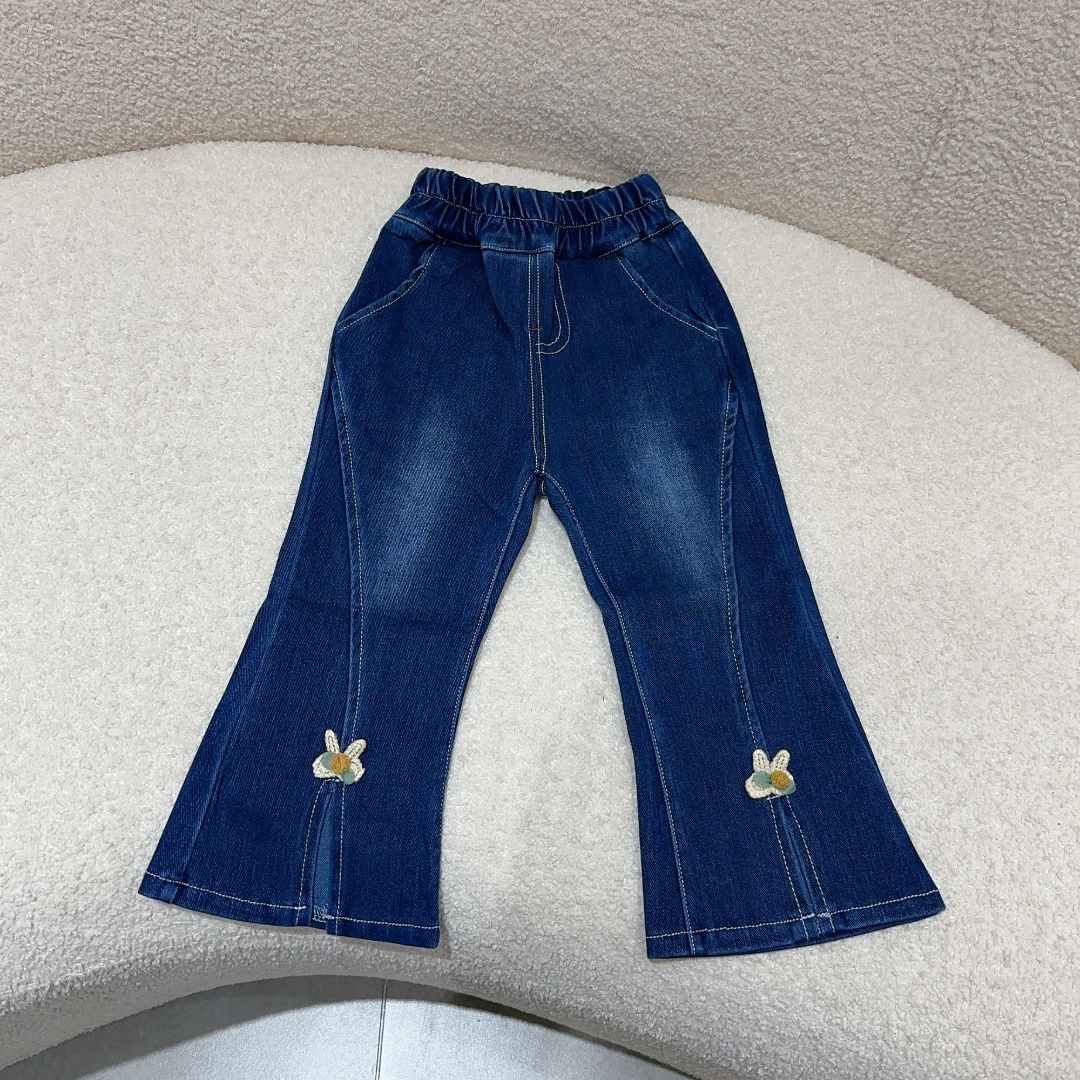 反季清仓-依依仔-【6356-18】秋款喇叭牛仔裤