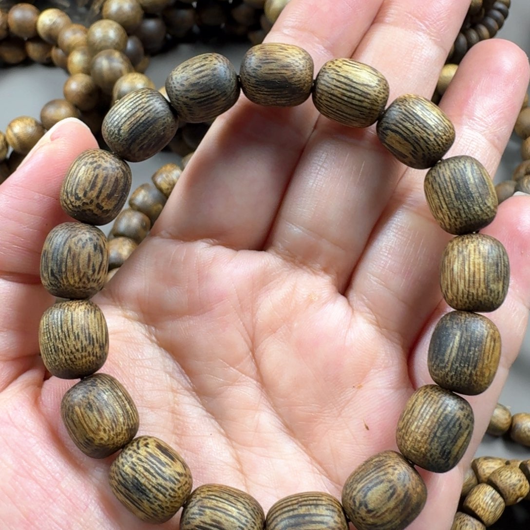 沉香沉香碎屑奇楠乌身品种枣珠单圈10.3g