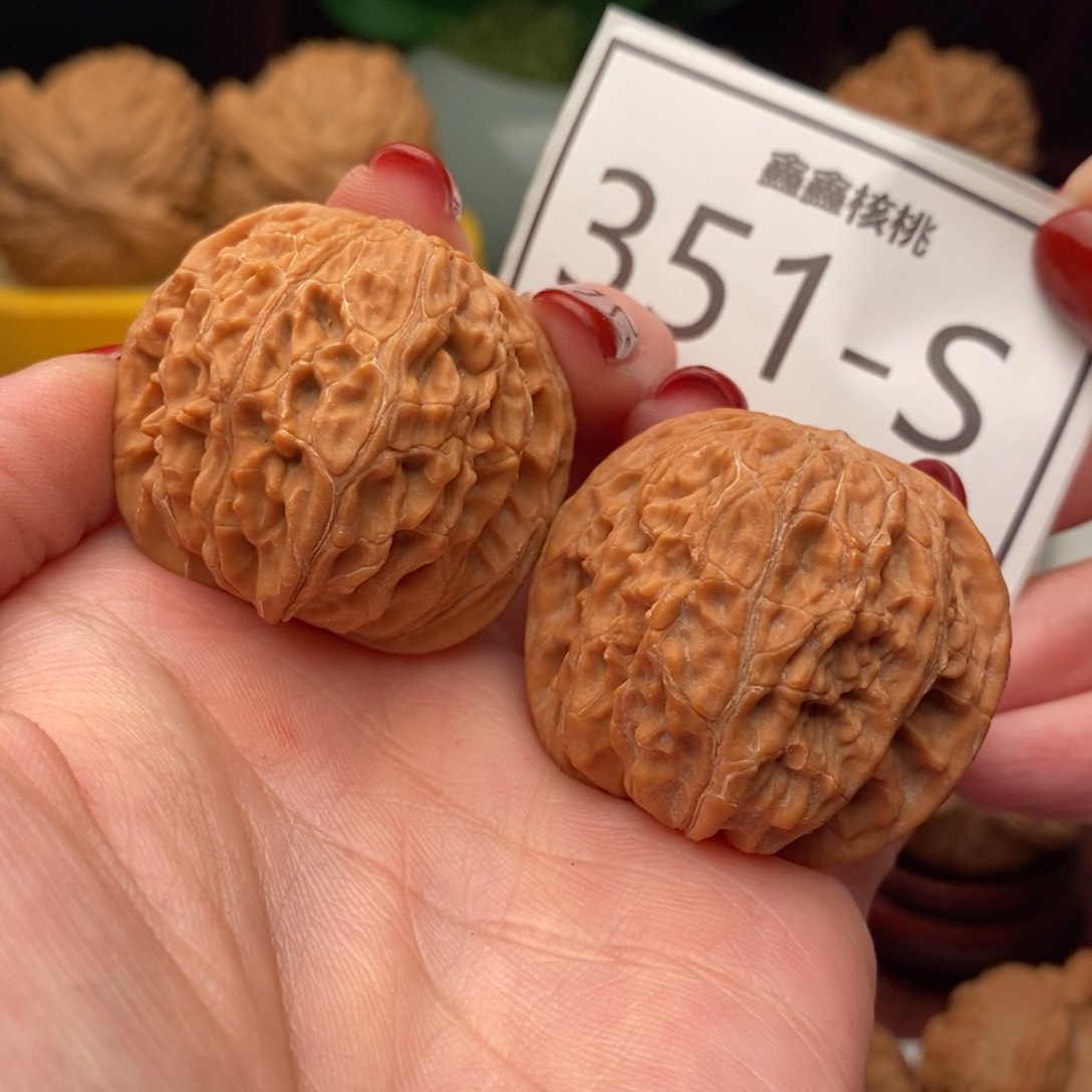 文玩核桃把件正磨37