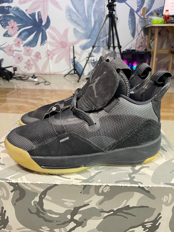 90新 MM6 43码275/Jordan 33 FastFit系统 篮球鞋