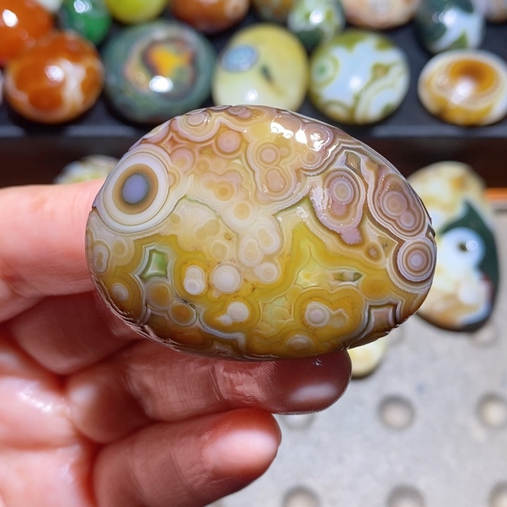 未镶嵌玛瑙/玉髓珠宝半成品23