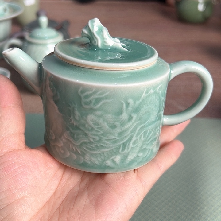 龙泉云间青瓷小米茶器
