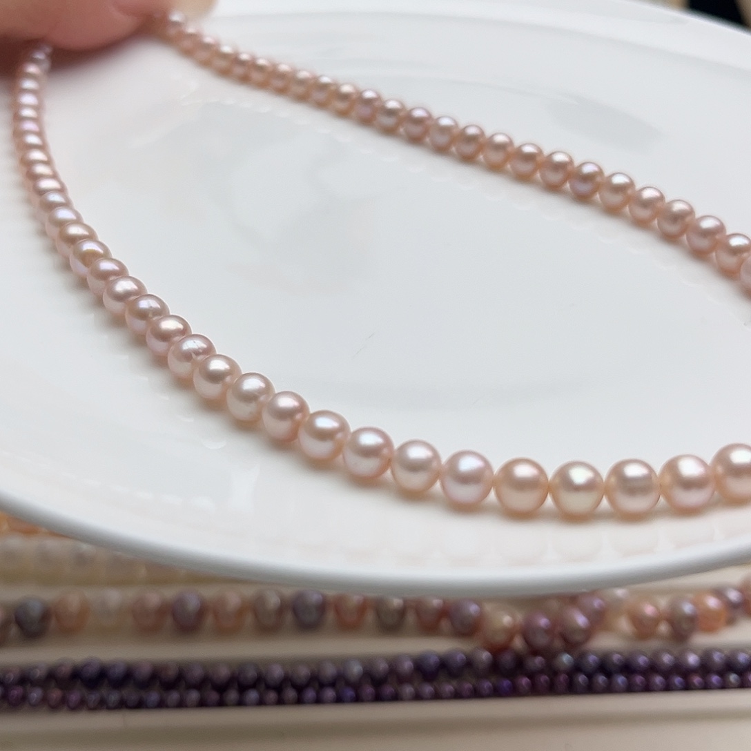 颈饰未镶嵌淡水珍珠