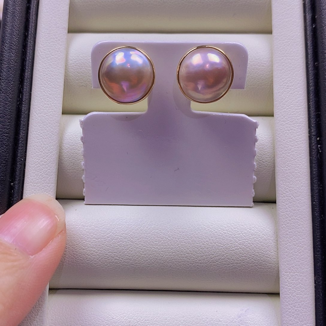 拼合珍珠（马贝珠）耳饰18K金镶嵌