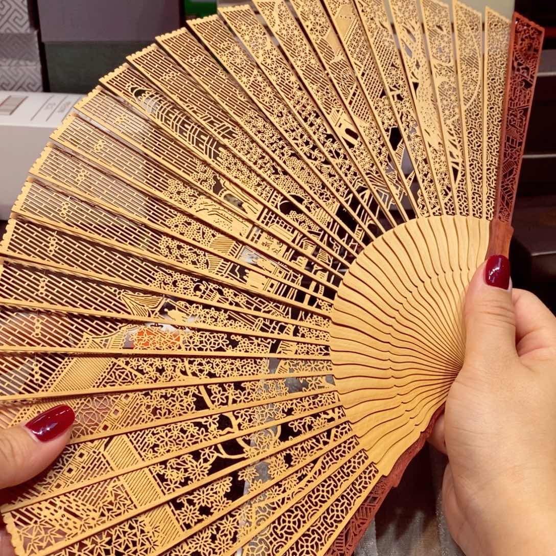 如图所示 观兰器物