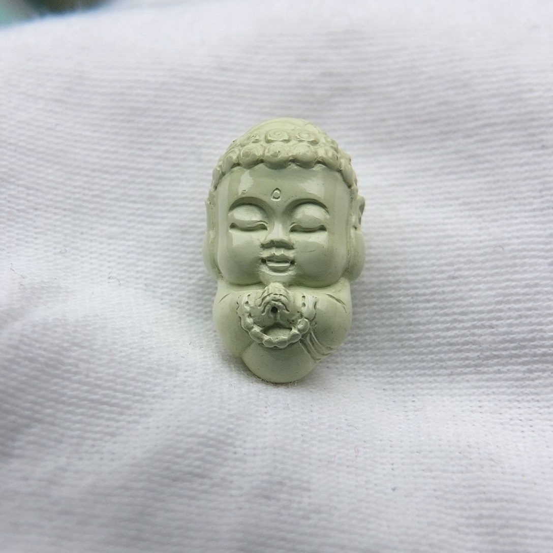 绿松石颈饰未镶嵌