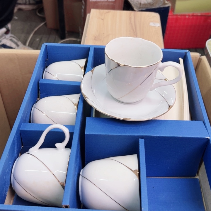 摆件年后发货好像支持