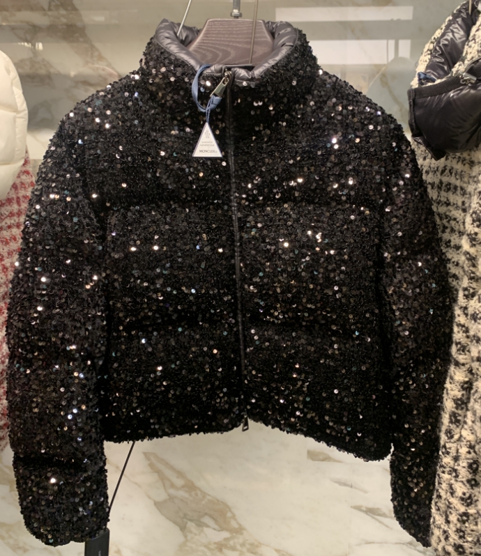 未使用 MONCLER 时尚外套