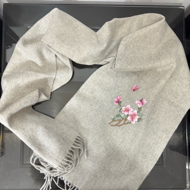 纯手工苏绣羊绒围巾礼盒高档礼物送长辈保暖