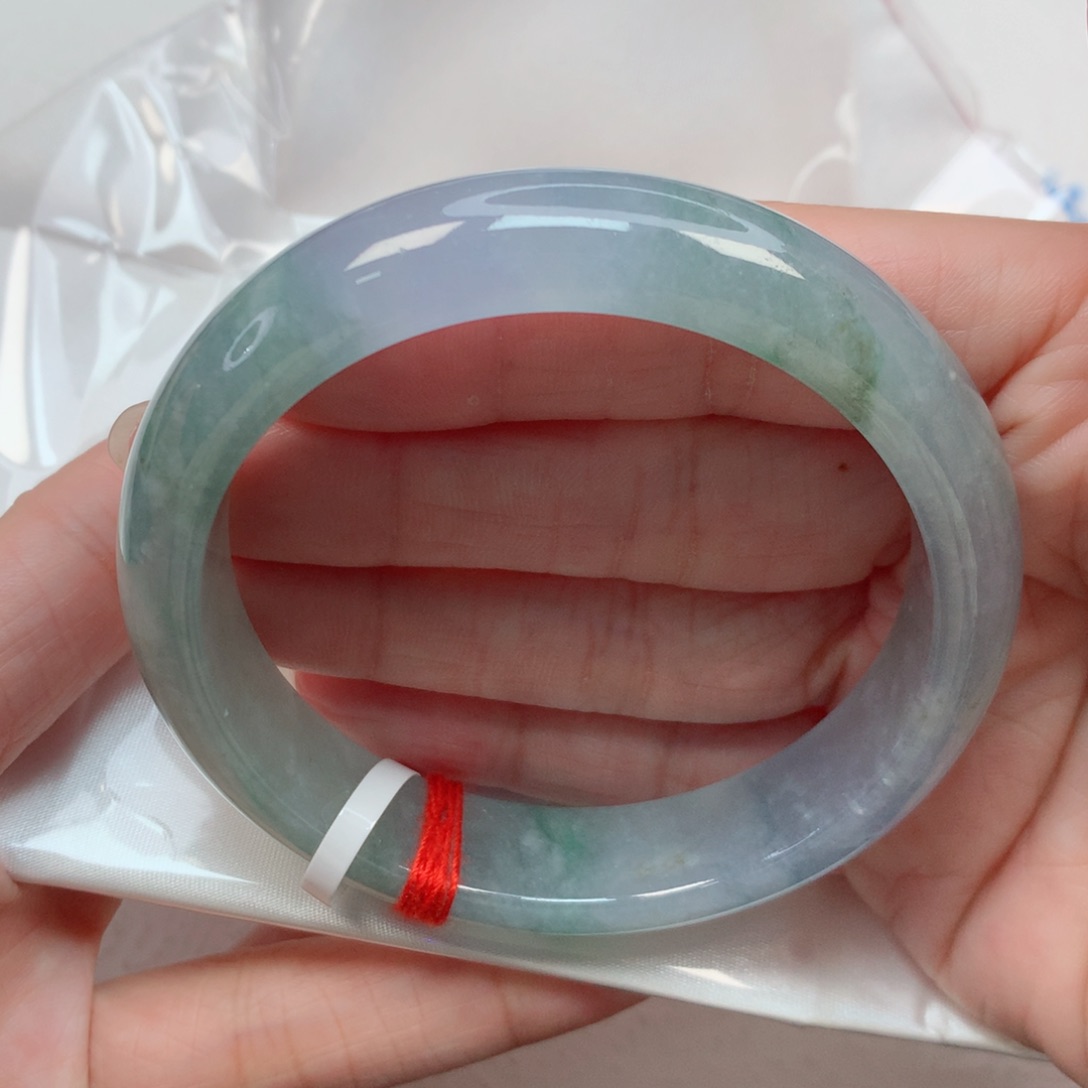 翡翠手镯未镶嵌58圈