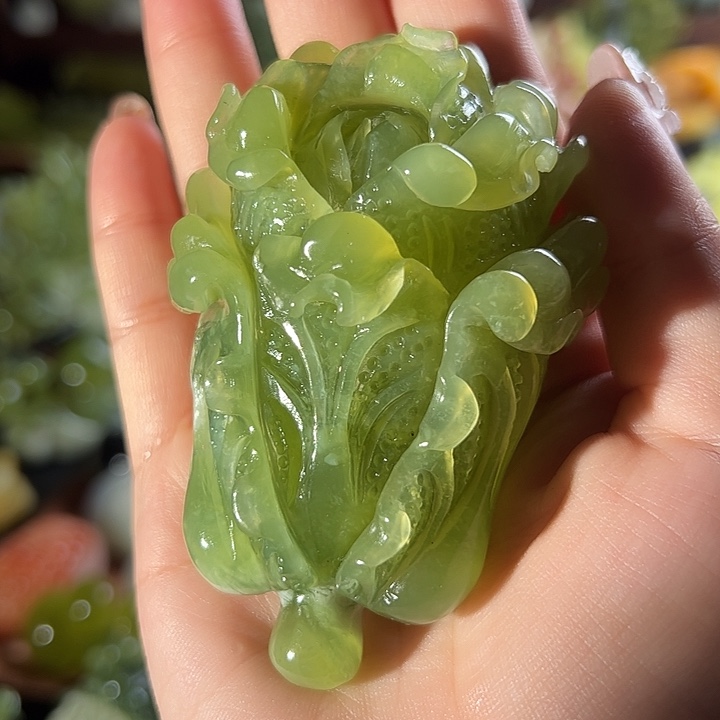 蛇纹石玉白菜手把未镶嵌