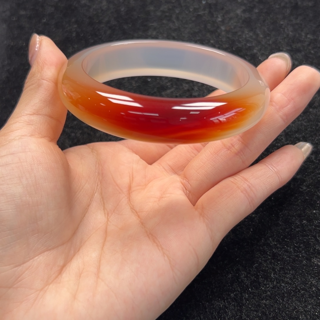 手镯玛瑙/玉髓未镶嵌