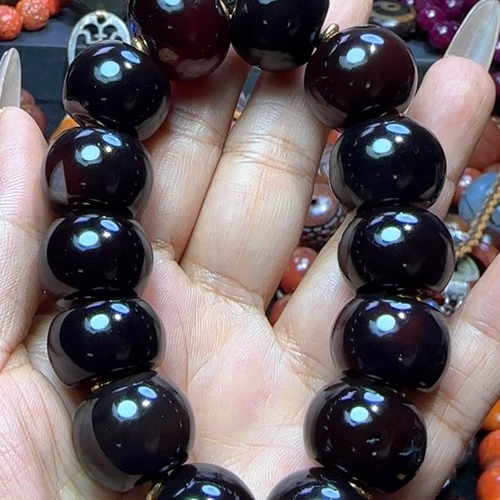 玛瑙/玉髓颈饰未镶嵌