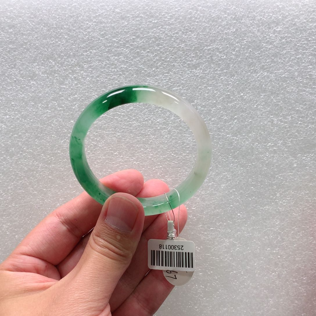 石英质玉手镯未镶嵌青青54-多人