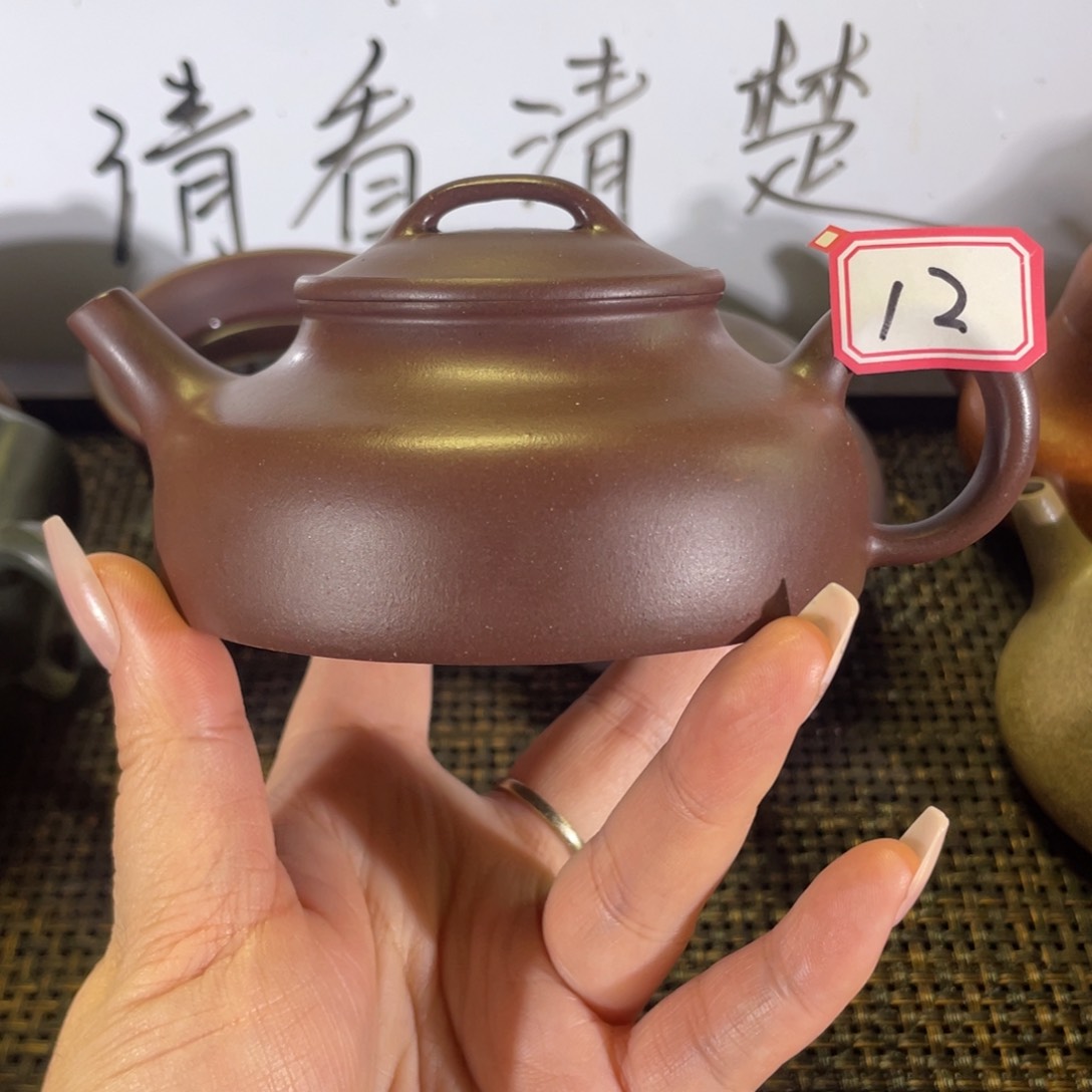 紫砂茶壶木*折肩半月微瑕全手
