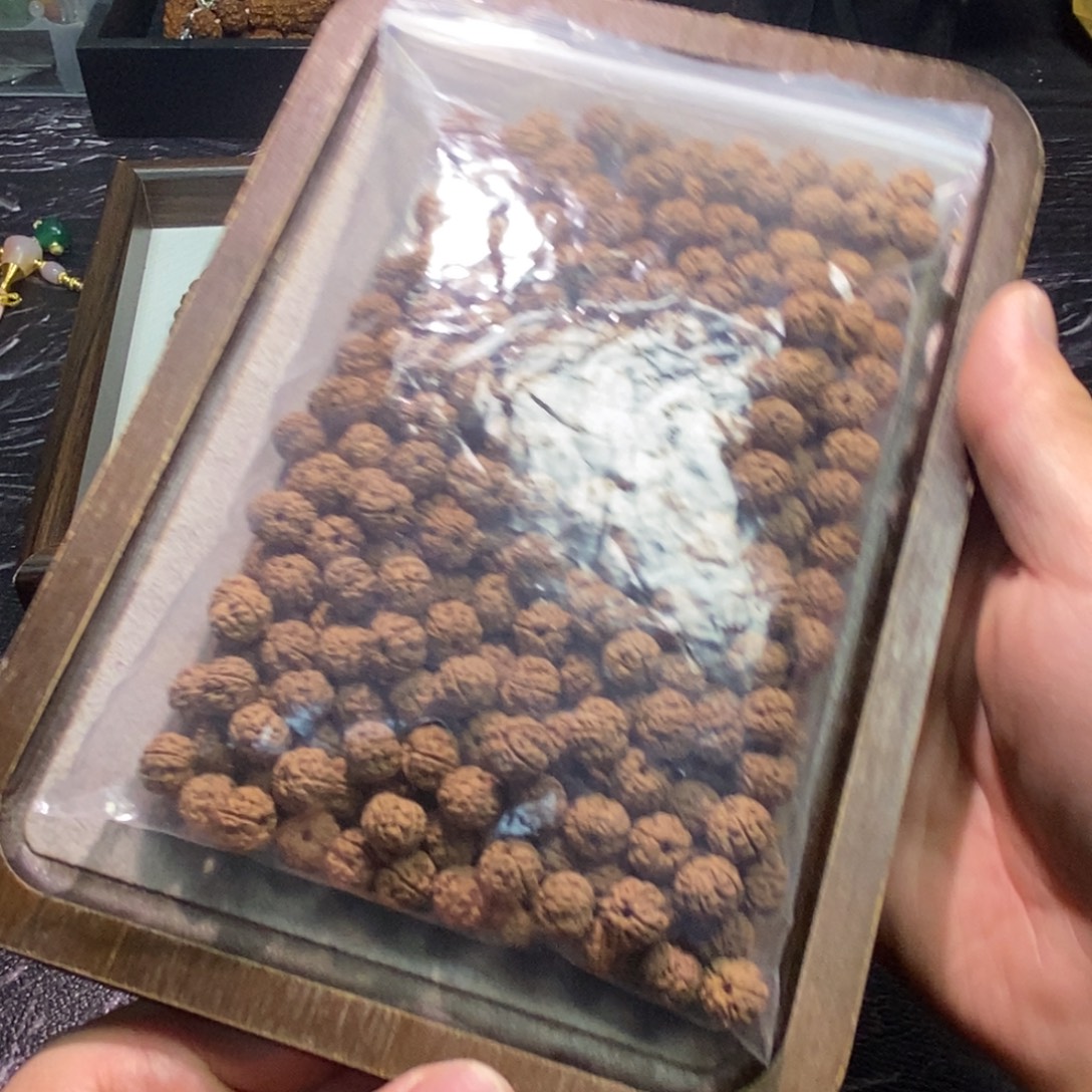 金刚菩提吊坠凹底梅花 200颗散籽