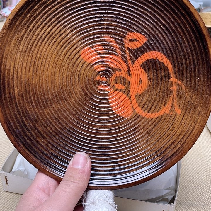 紫砂茶杯盘子都是