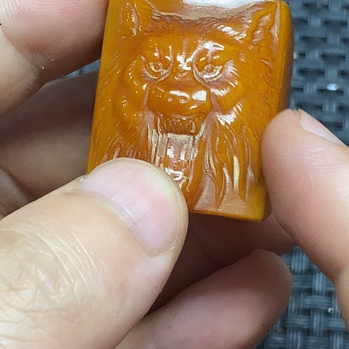 吊坠滴血莲花菩提