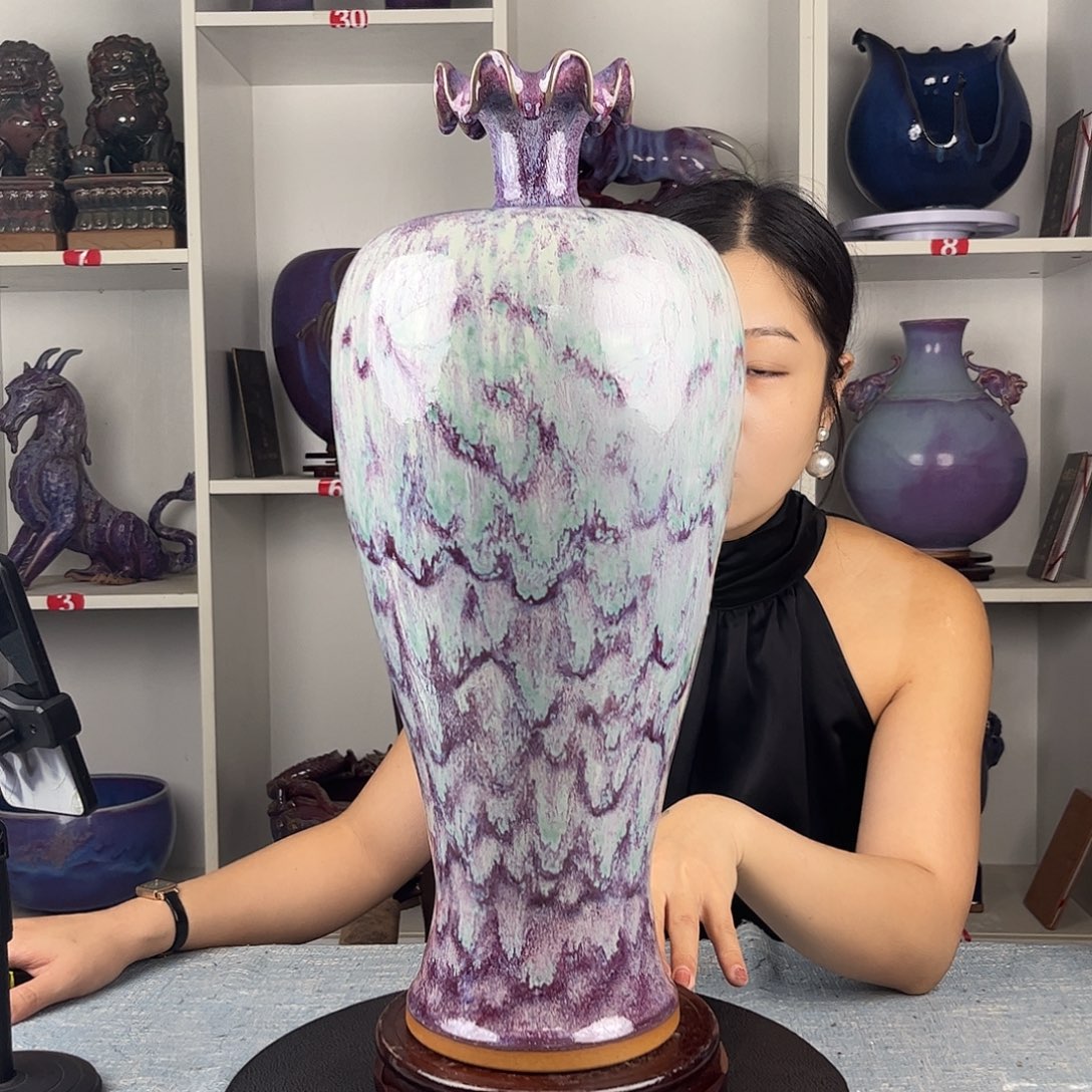 瓷片摆件……荷韵瓶……