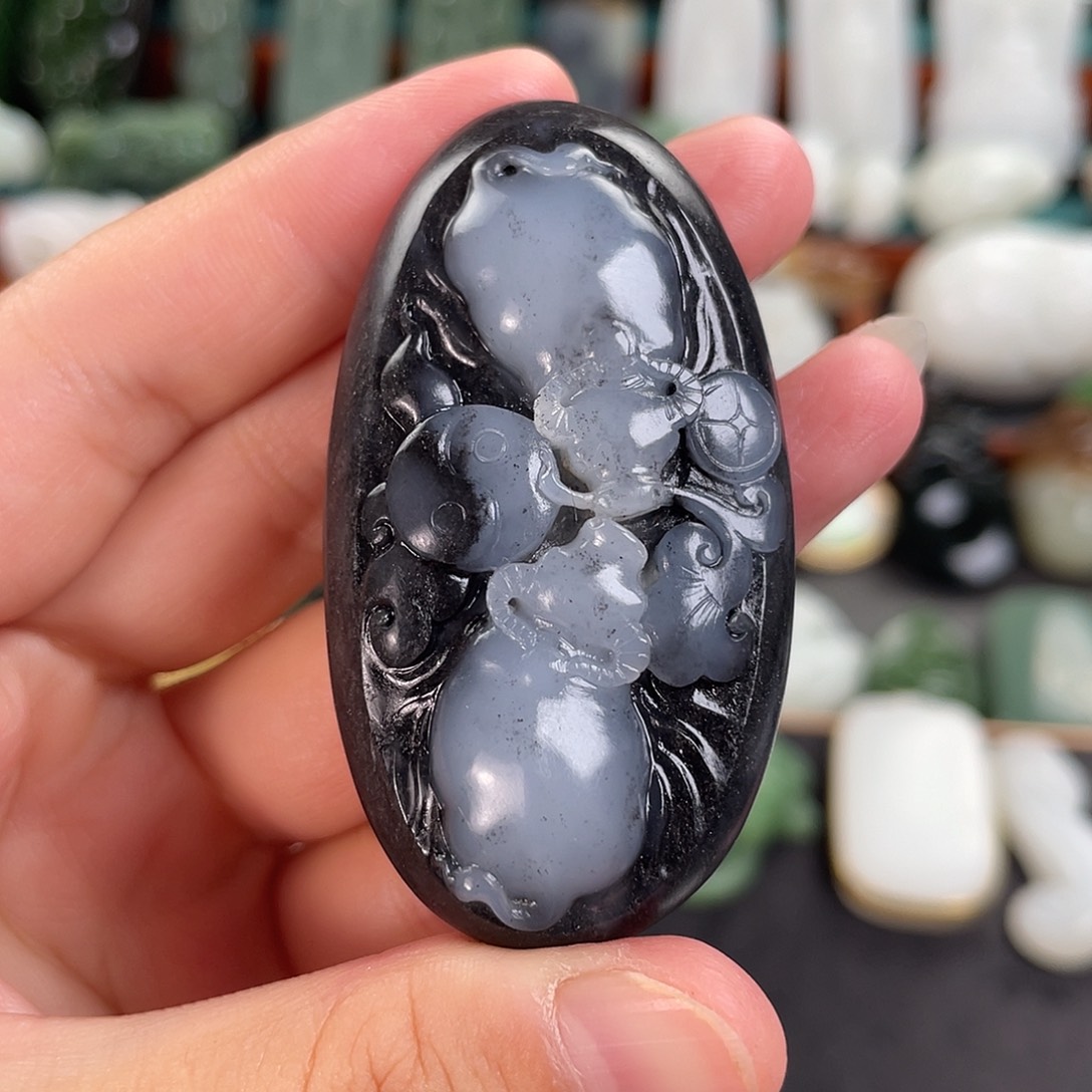 未镶嵌和田玉把件