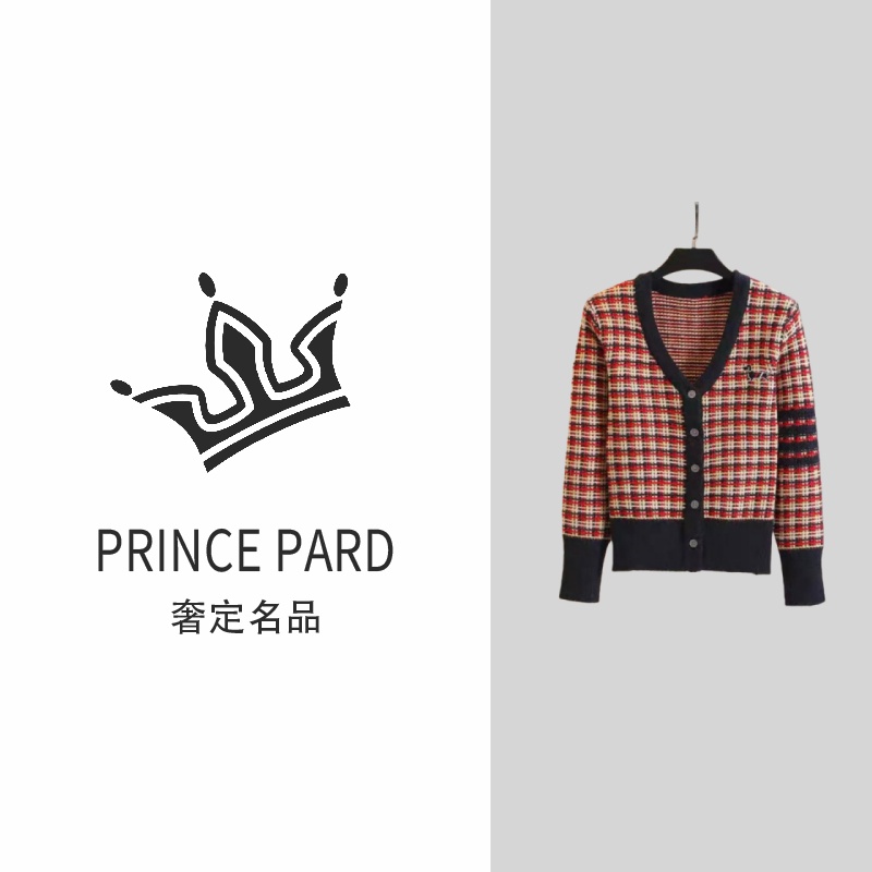 【PRINCE PARD｜奢定名品-L】红格子腊肠狗小香风针织衫开衫5004