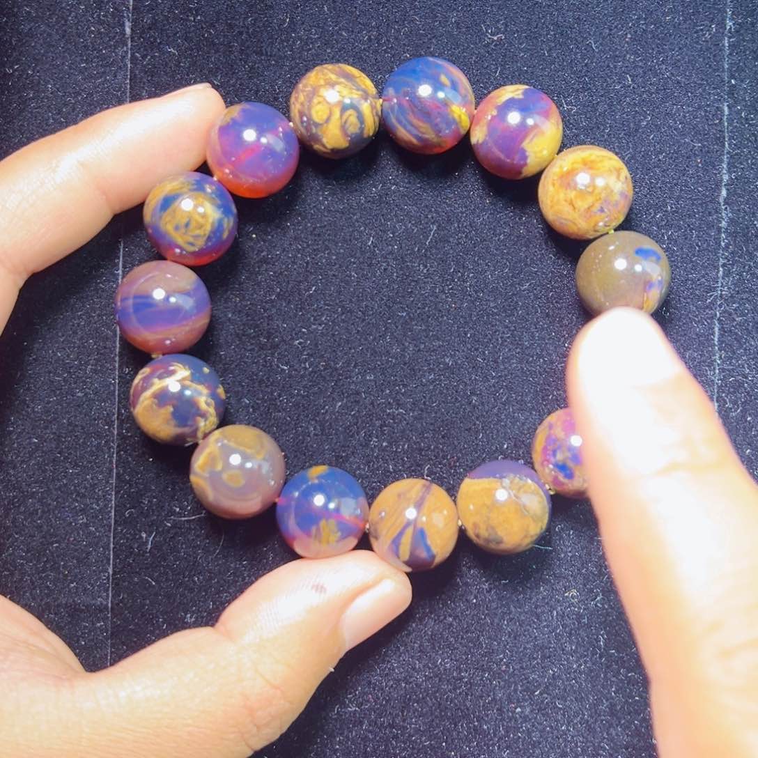 琥珀裸石未镶嵌琥珀