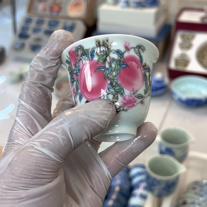 瓷片珐琅彩九桃铃铛主人杯全品