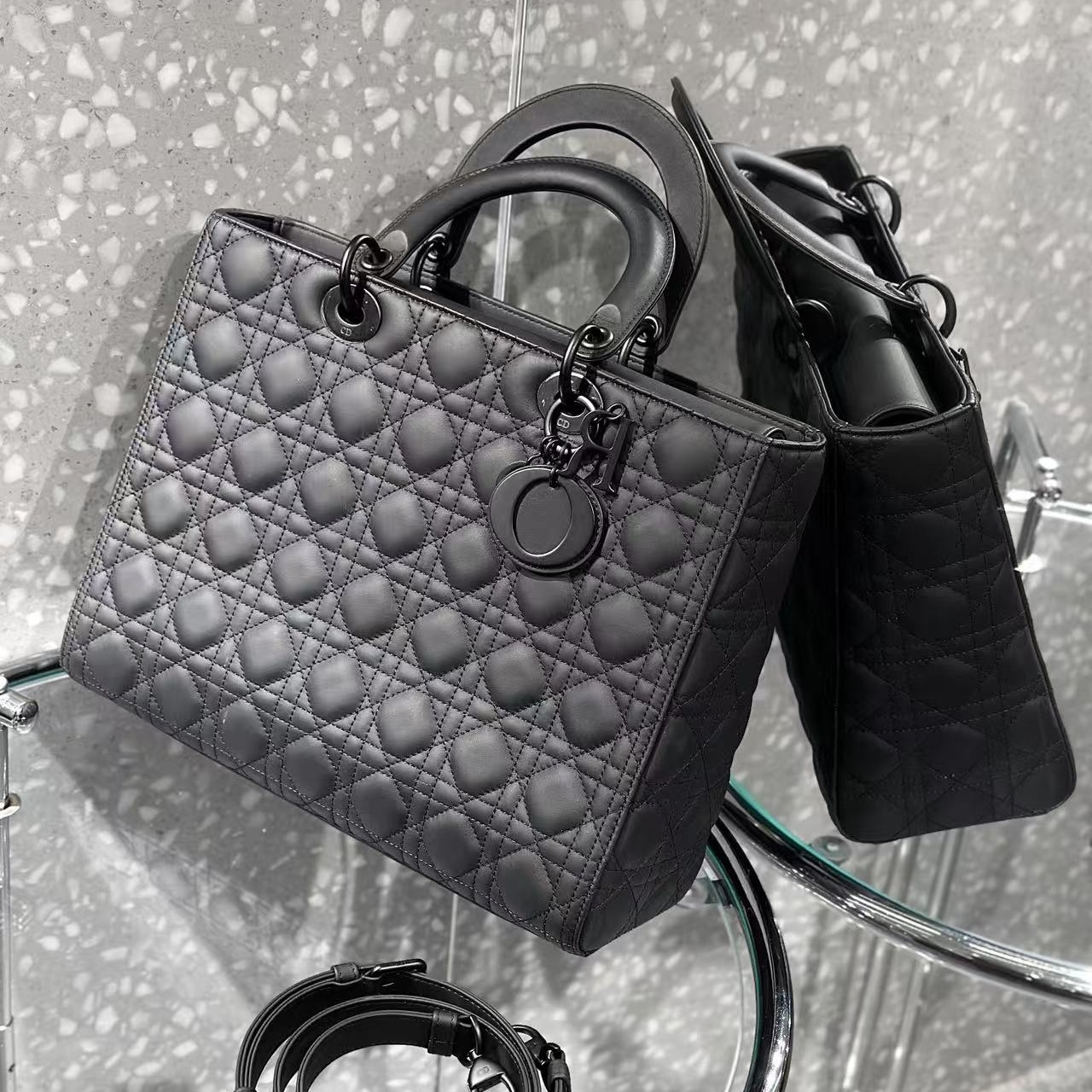 99新 DIOR/迪奥 lina/迪奥七格戴妃包soblack