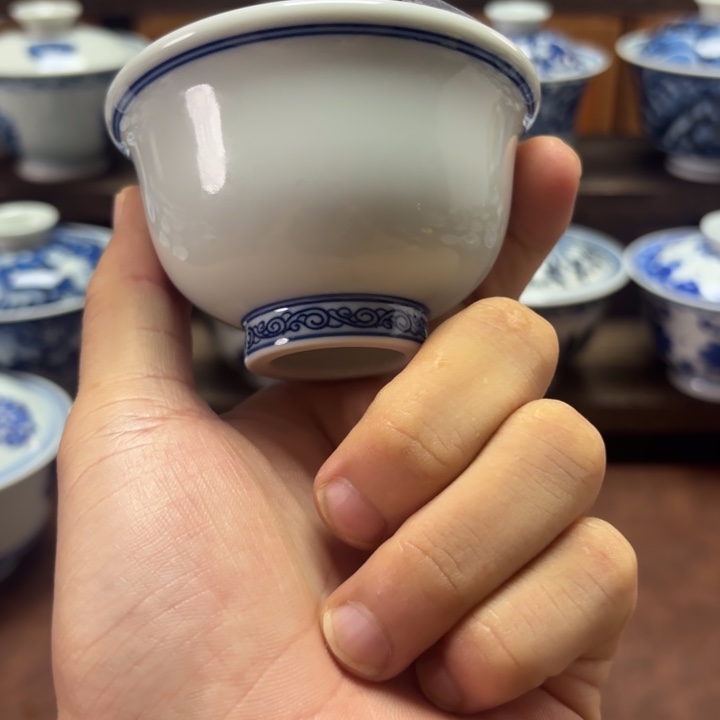 景德镇纯手工手绘小压手杯