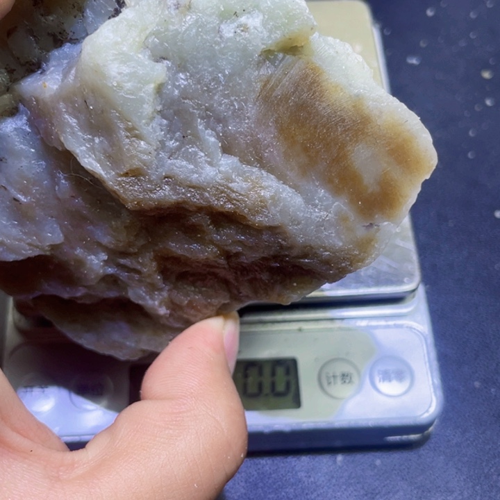 未镶嵌和田玉珠宝半成品