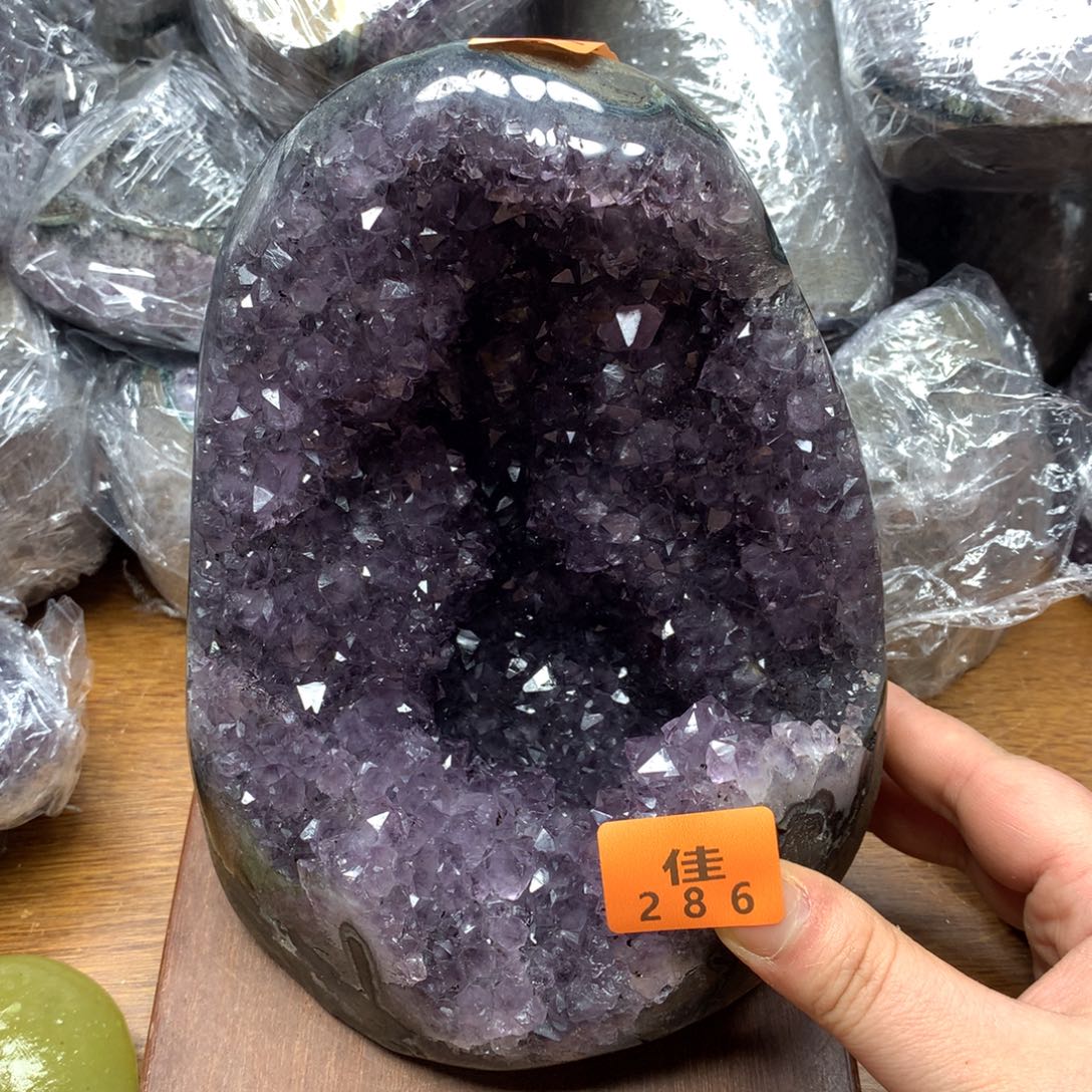 水晶大型摆件（非配饰）未镶嵌