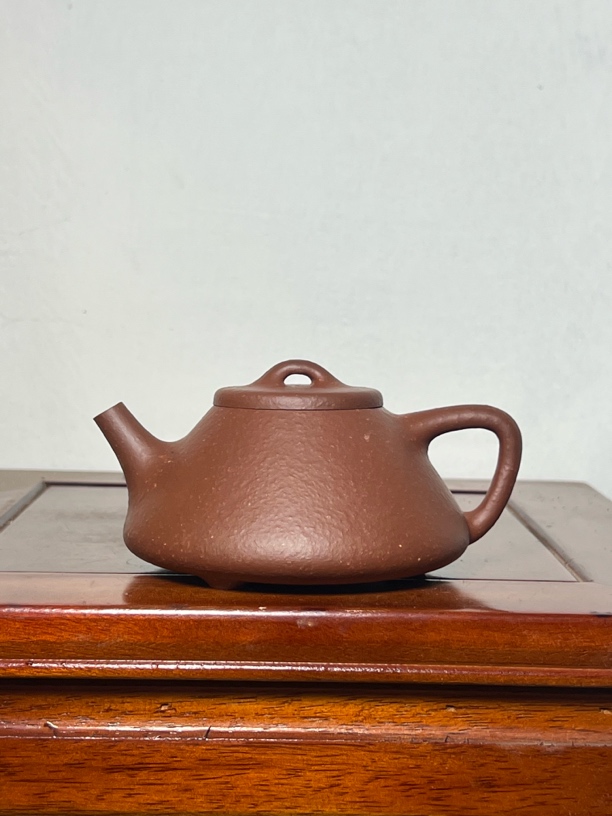 宜兴紫砂壶红降坡石瓢